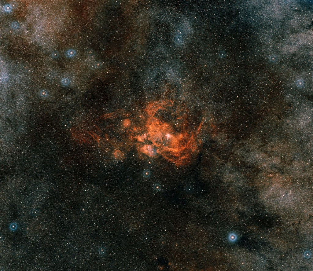 Image Credit: Davide De Martin (ESA/Hubble), the ESA/ ESO/ NASA, Photoshop FITS Liberator & Digitized Sky Survey 2