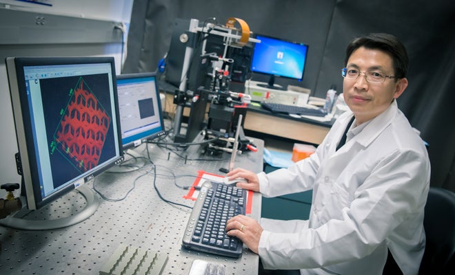 Dr. Shaochen Chen at his lab. Credit: 3dprint