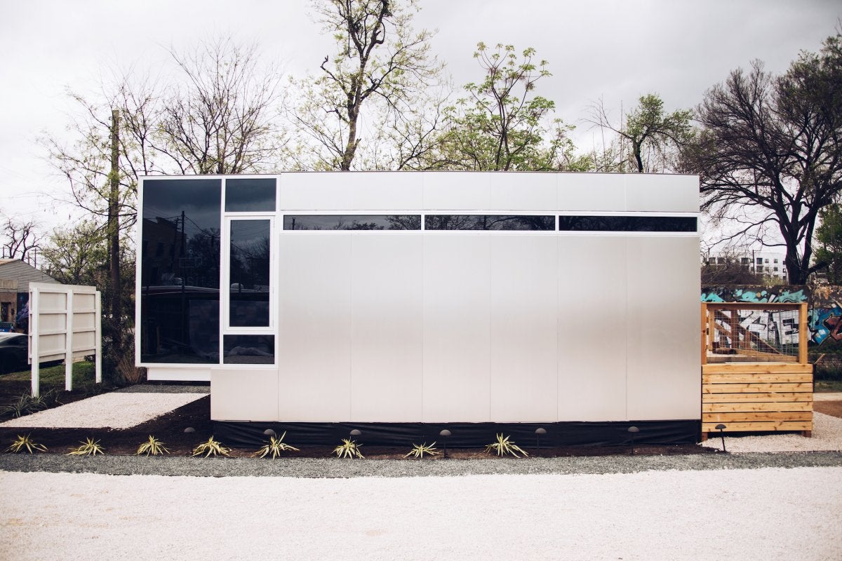 *3* Harvard Engineer Invents Stackable Homes That Take Just 3 Weeks to Build