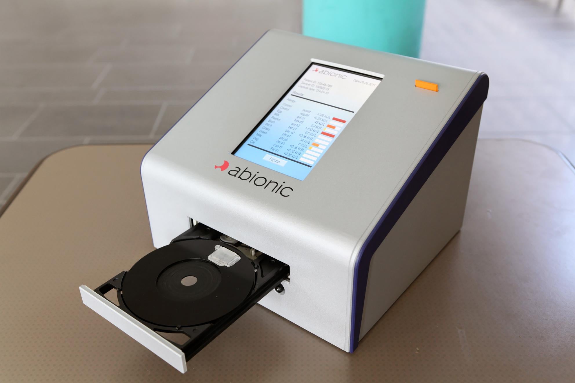 Abionic's new FDA-approved method allows faster allergy diagnosis, identifying 4 common allergies in just one drop of blood.