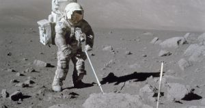 A new study from scientists at Stony Brook University found that moon dust particles could react with human cells — and potentially lead to cancer.