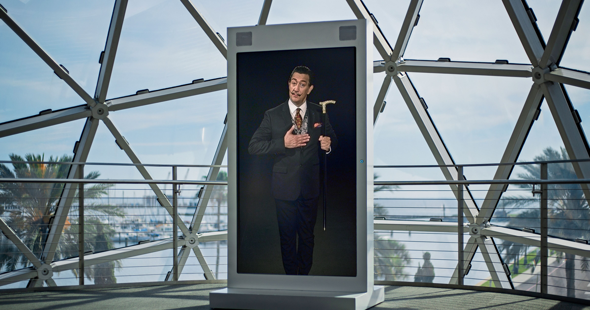 A Salvador Dalí Deepfake Can Take Selfies With Museumgoers