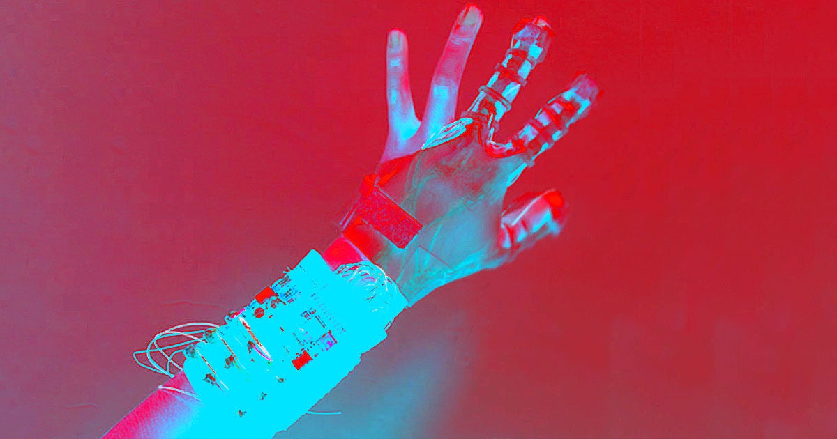 Smart glove lets you grip virtual objects
