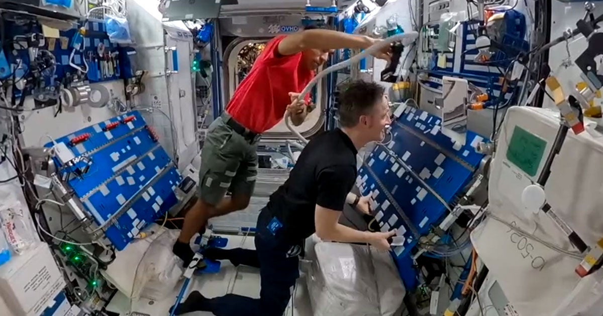 Astronaut Barber Means Well, Gives Terrible Haircut in Space